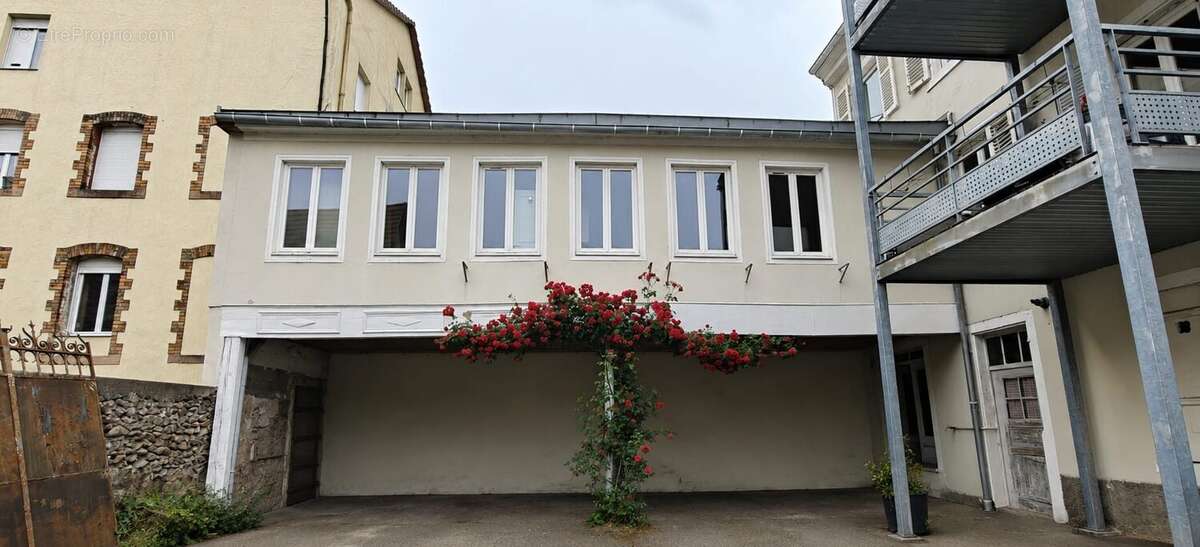 Appartement 30 m² à Sainte-Marie-Aux-Mines  - photo 5