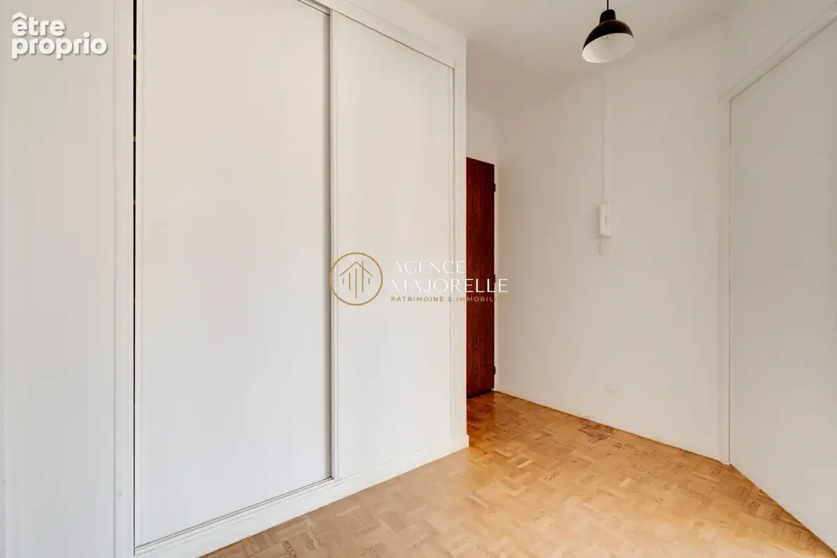Appartement 5 pièces avec grande terrasse - 92 m² - Dernier étage - 12 rue d'Auxonne, Nancy - photo 3