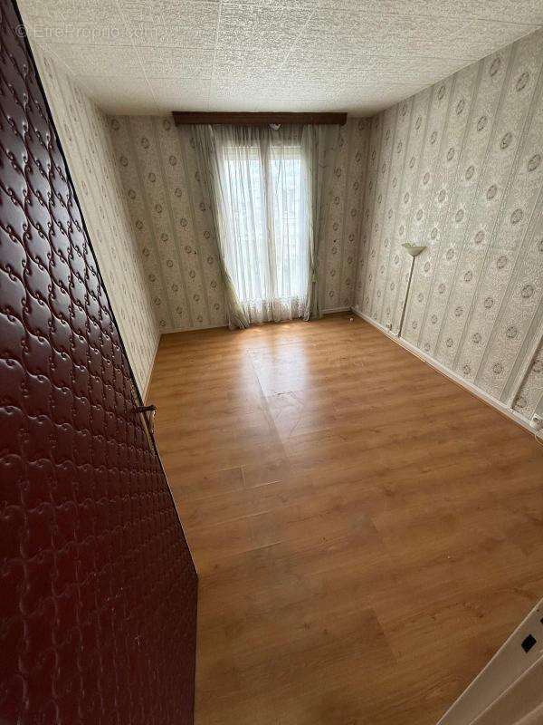Appartement à SAINT-GRATIEN