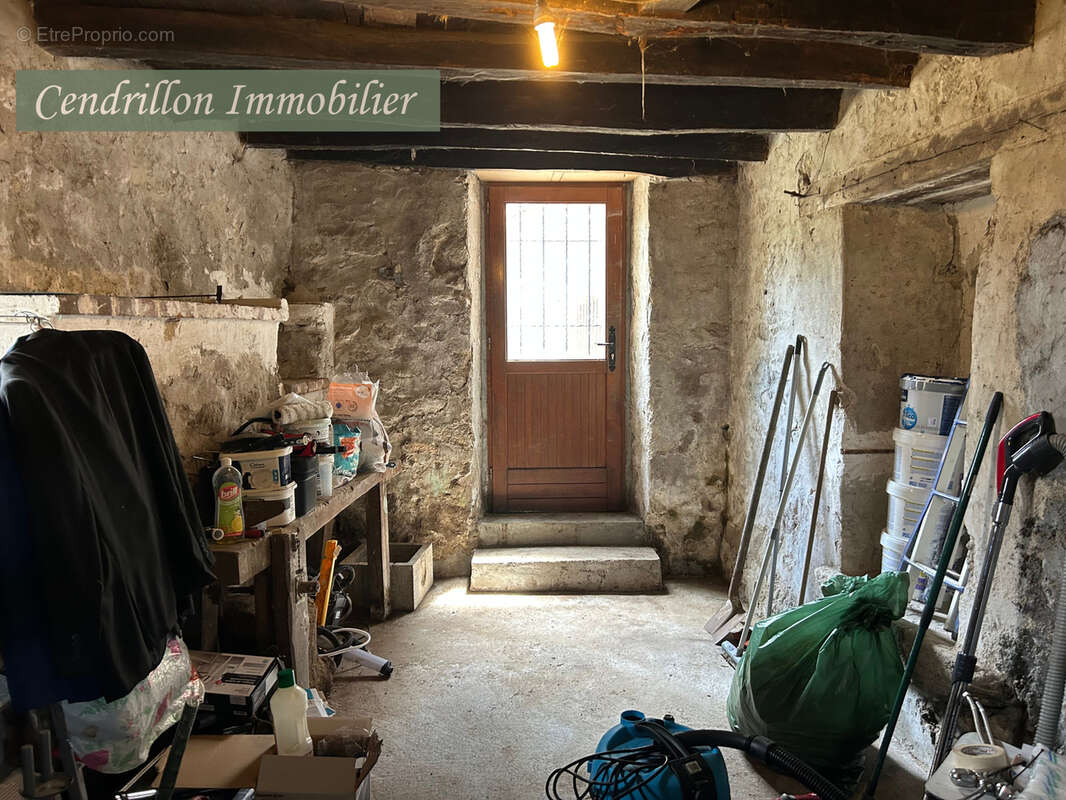 Maison de village en pierre, 3 chambres avec courette exterieur - photo 6