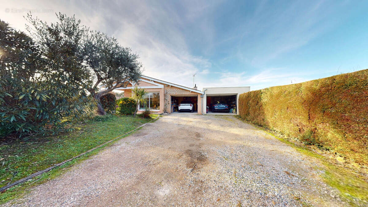 Maison à TOURNEFEUILLE