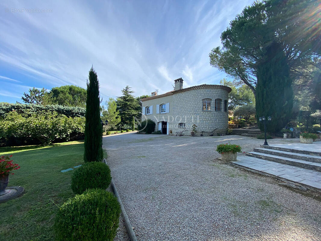 Maison à PLAN-D'ORGON