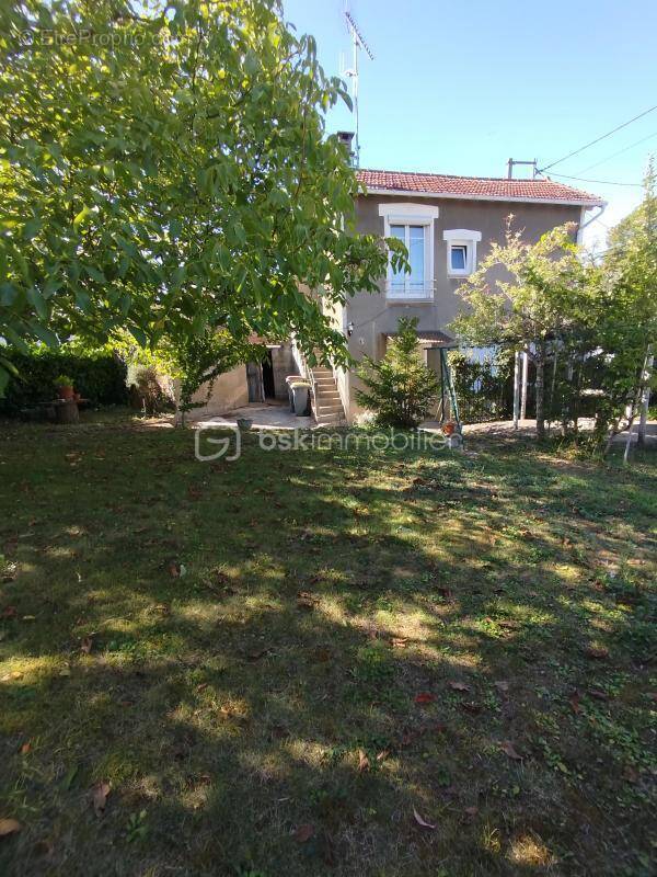 Maison à DAMMARIE-LES-LYS