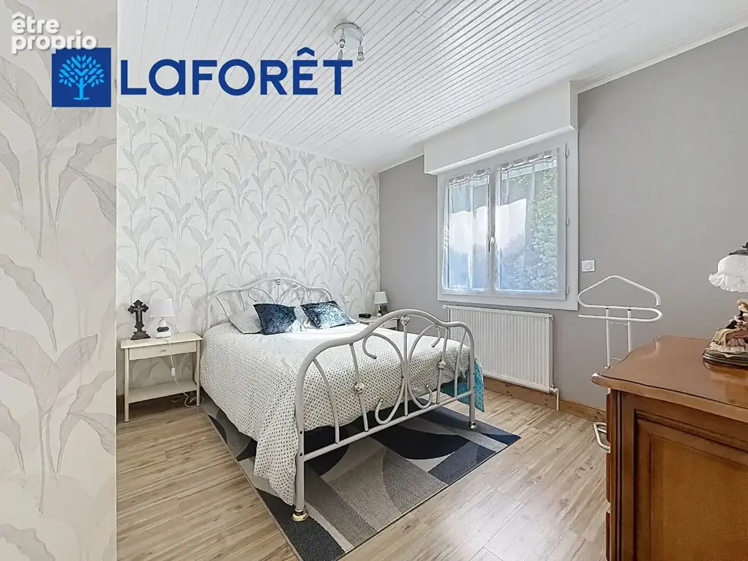 A vendre ! Maison Guern 6 pièce(s) 142m² - photo 4