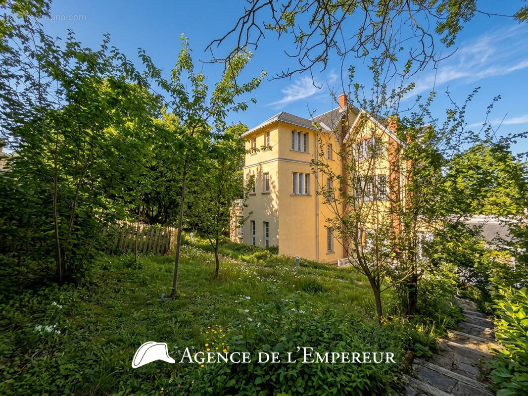 Maison à RUEIL-MALMAISON