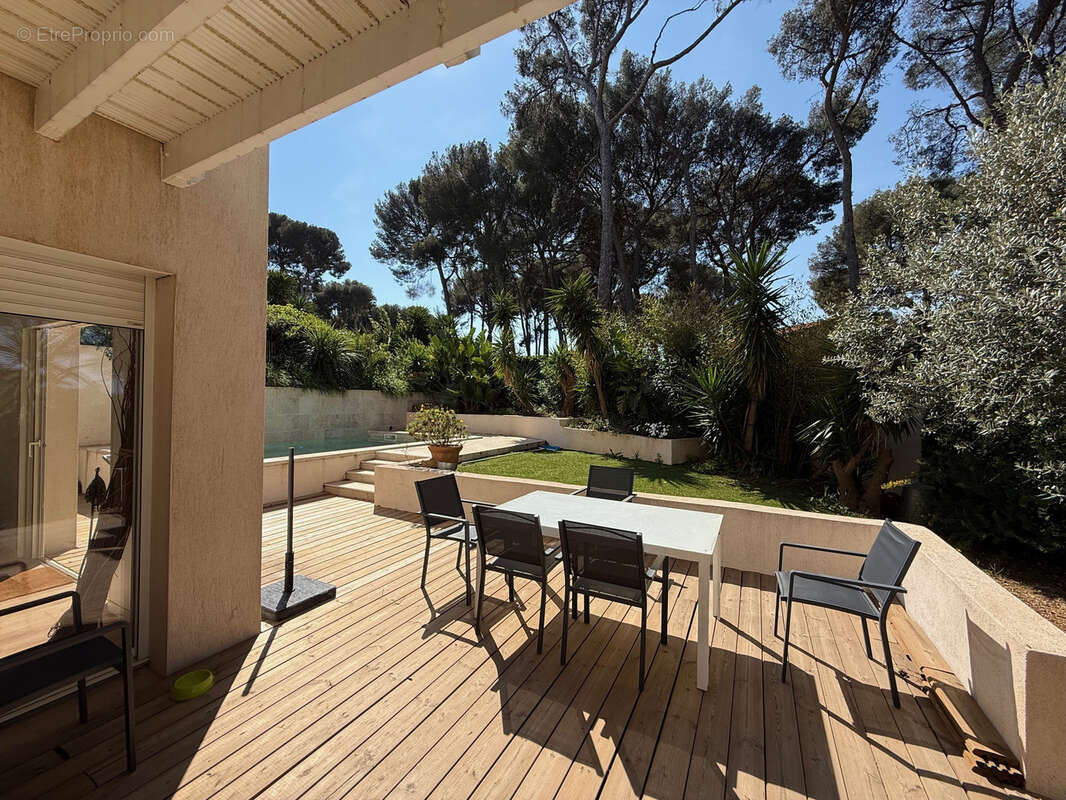 Maison à SANARY-SUR-MER