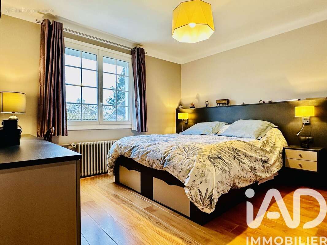 Photo 8 - Maison à FLEURY-LES-AUBRAIS