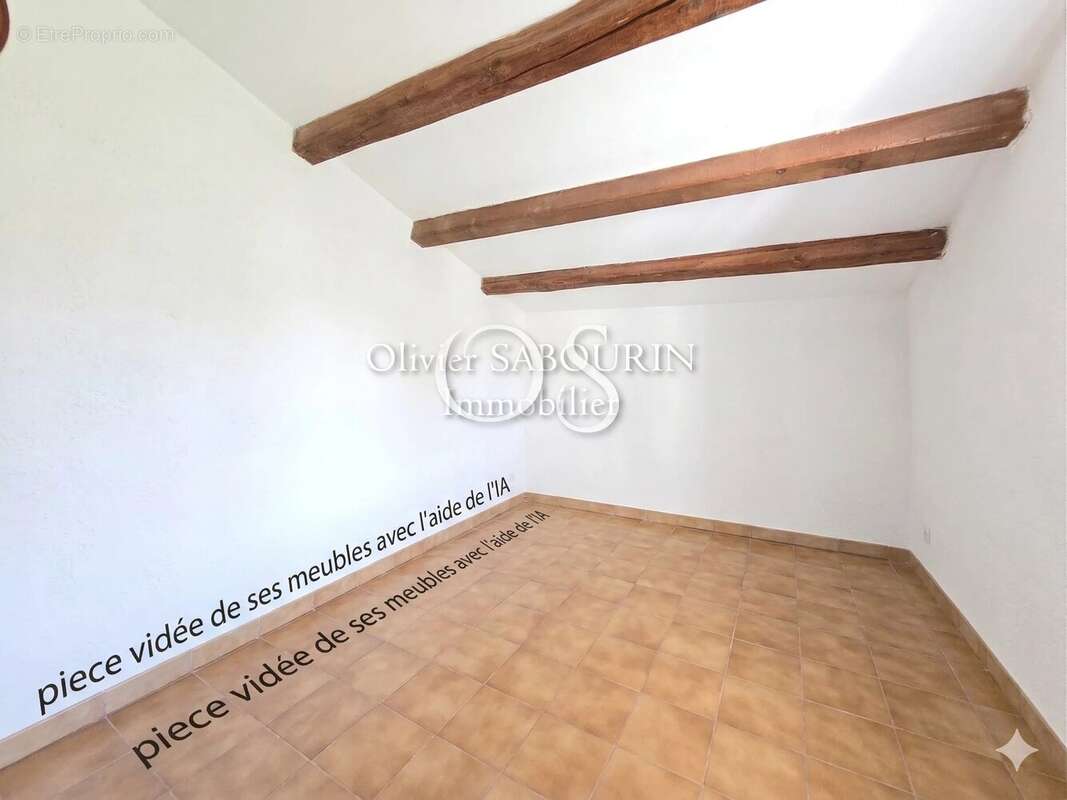 Maison à ROQUEBRUNE-SUR-ARGENS