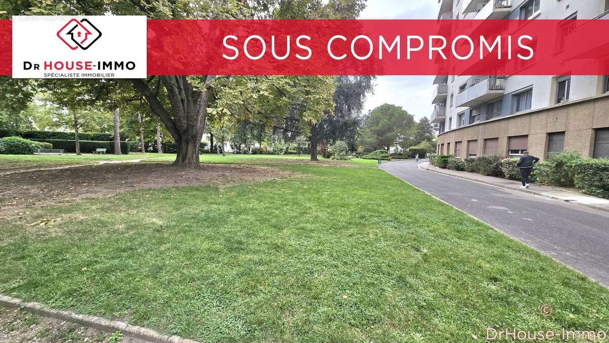 Appartement à AUBERVILLIERS