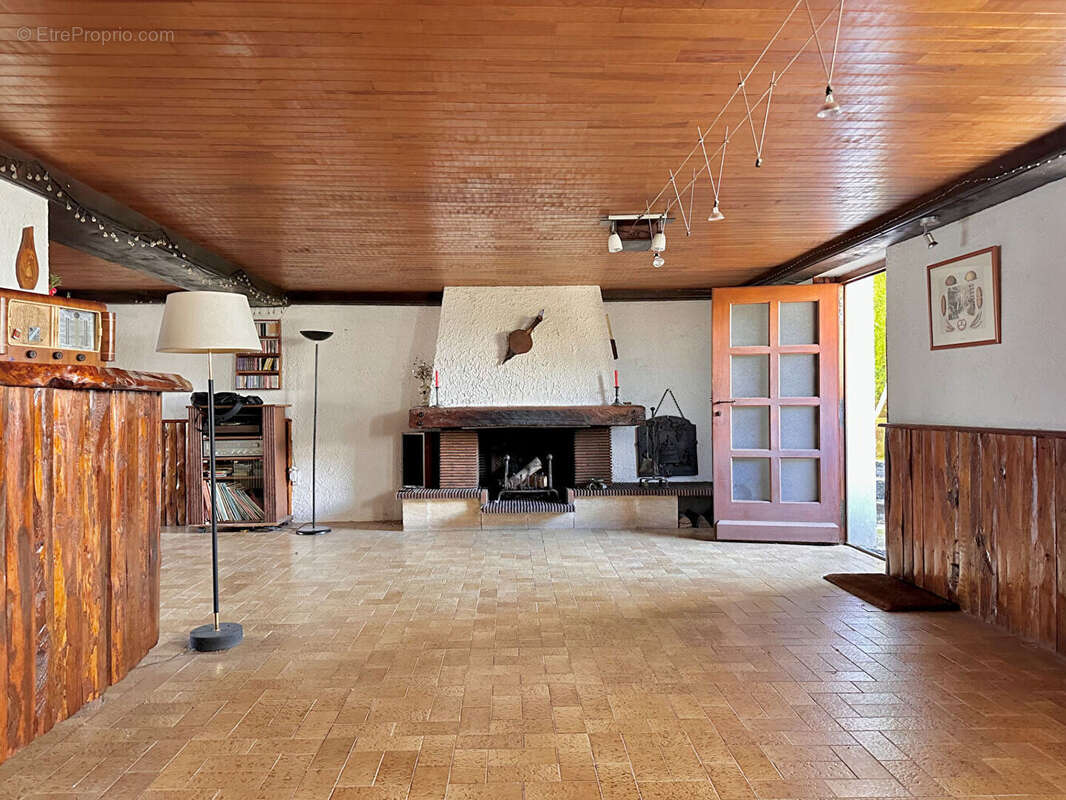 VILLEFRANCHE, Maison 167 m², 3 chs + bureau, sous sol, terrain 874 m² - photo 10