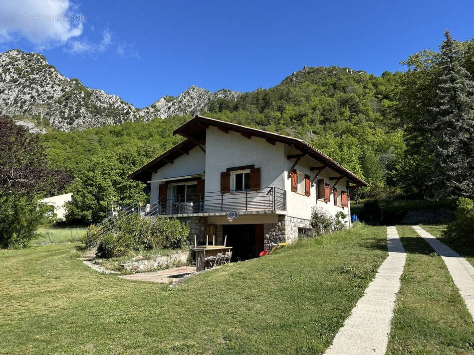 Maison à ROQUEBILLIERE