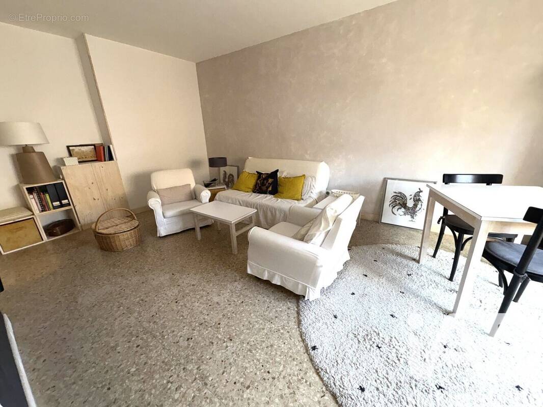 Photo 1 - Appartement à VALLAURIS