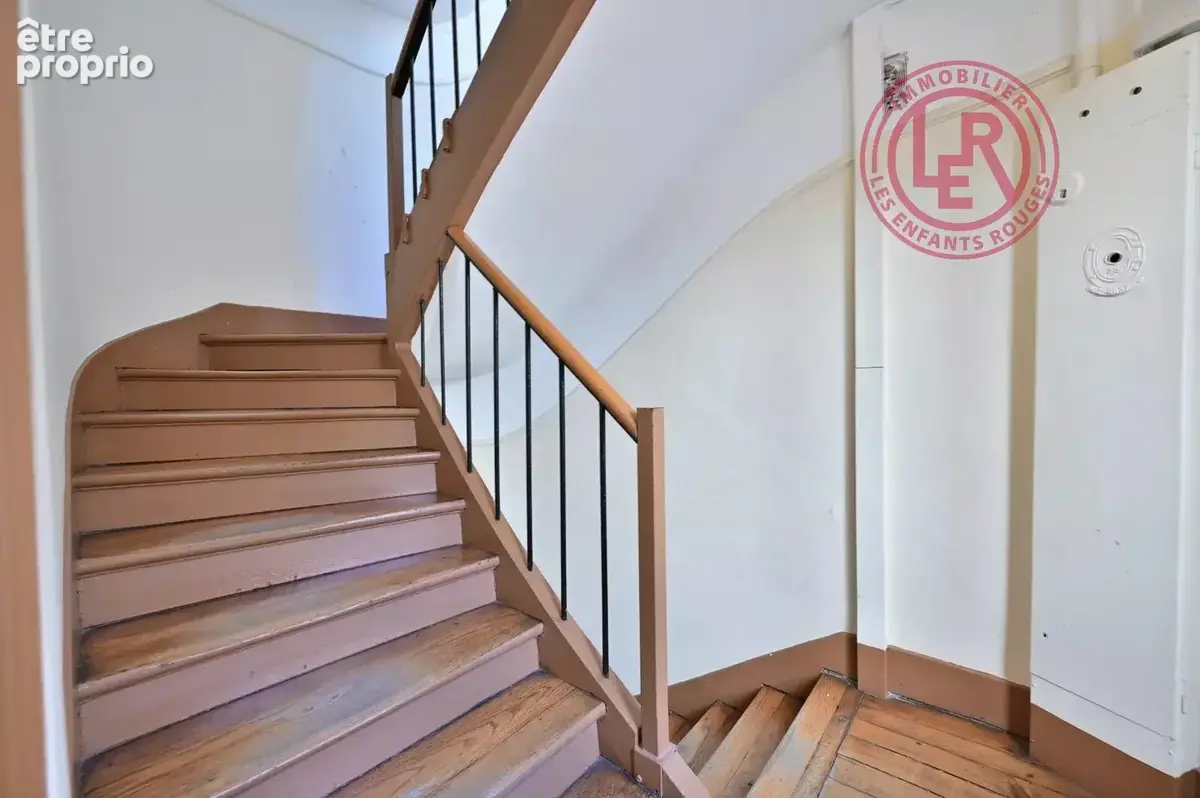 Paris 3ème - Appartement 3/4 pièces au 2ème étage plein Sud - photo 11