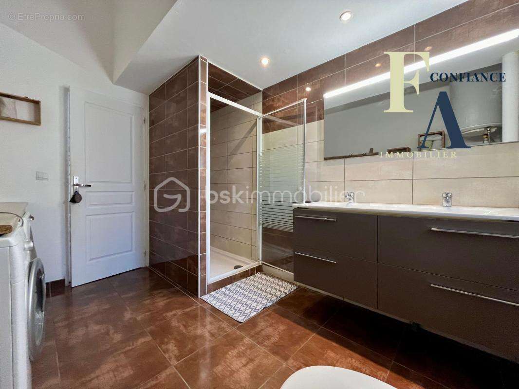 Maison à COURNONTERRAL