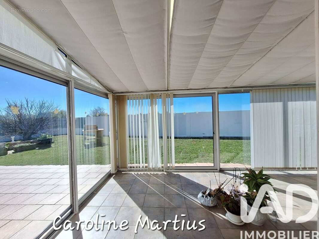 Photo 2 - Maison à ESNANDES