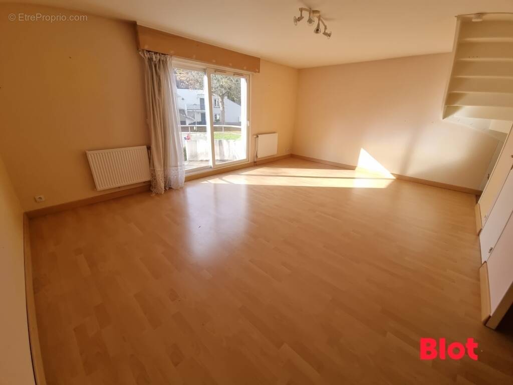 Appartement à THORIGNE-FOUILLARD