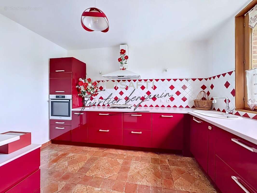 Maison 95 m² à Longueville  - photo 7