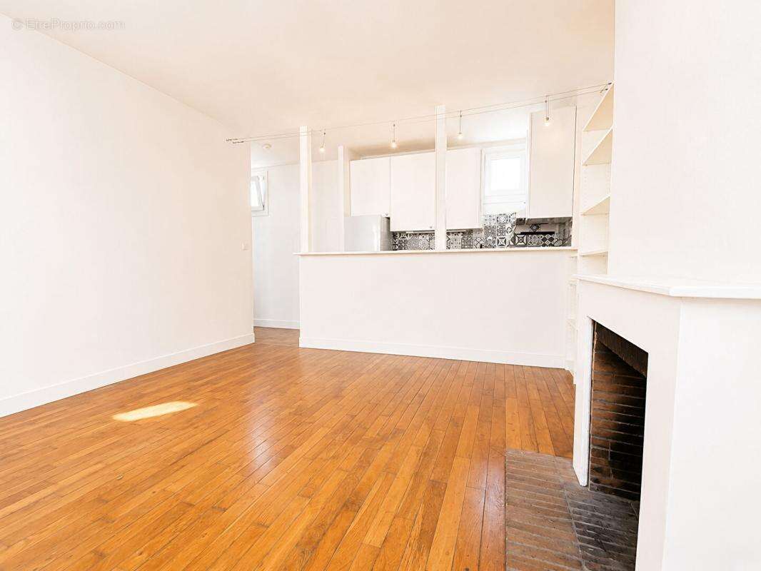 Appartement à LEVALLOIS-PERRET