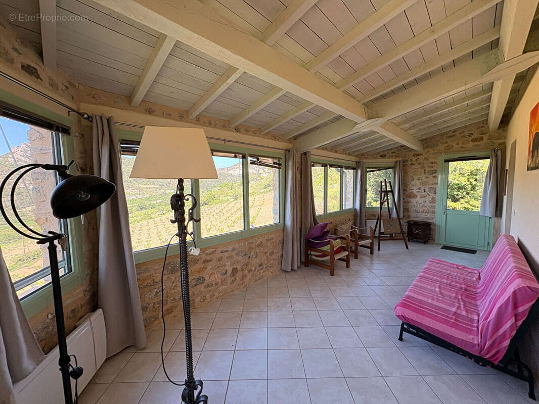Maison à BUIS-LES-BARONNIES