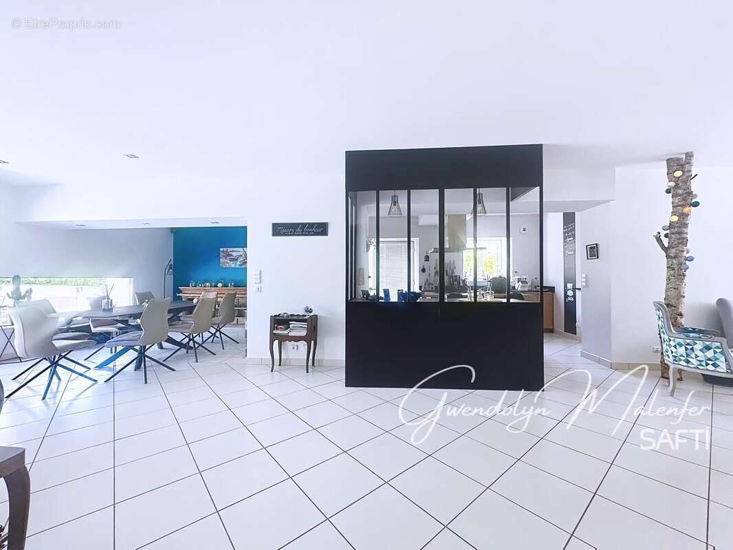 Photo 2 - Maison à QUINGEY