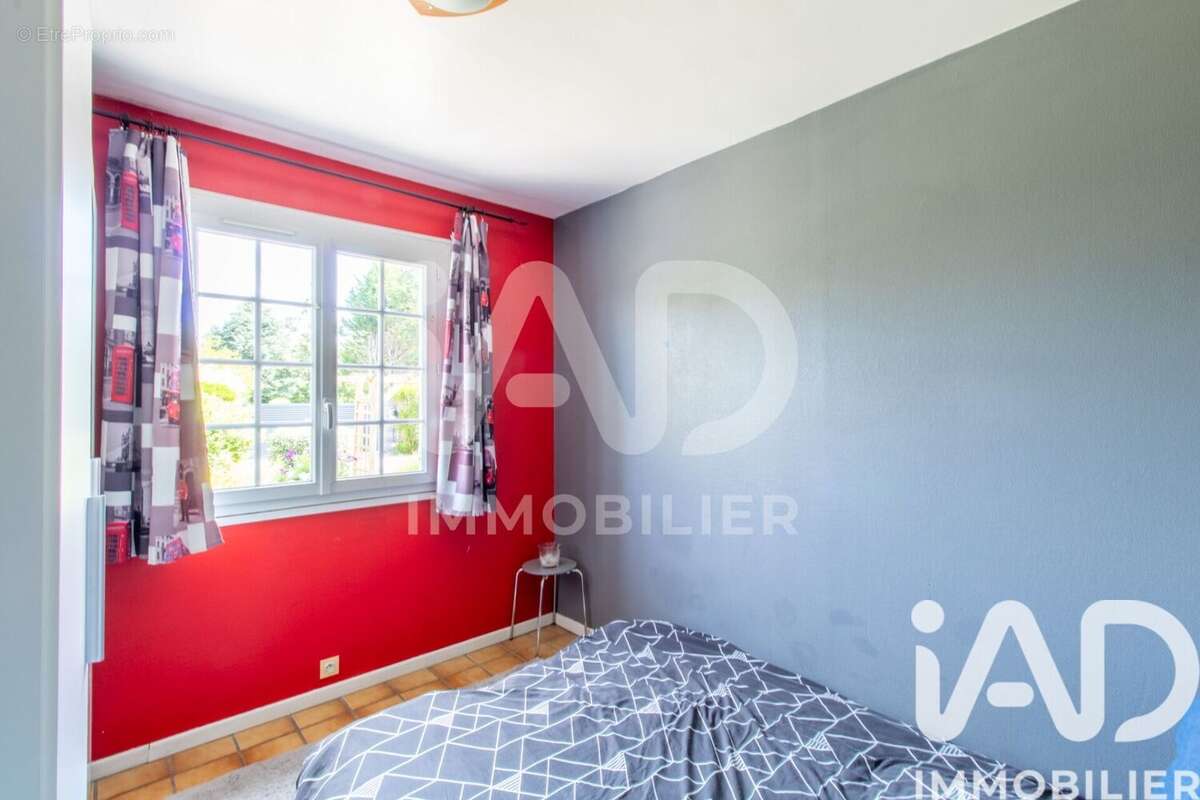 Maison 236 m² à Chatenoy  - photo 8