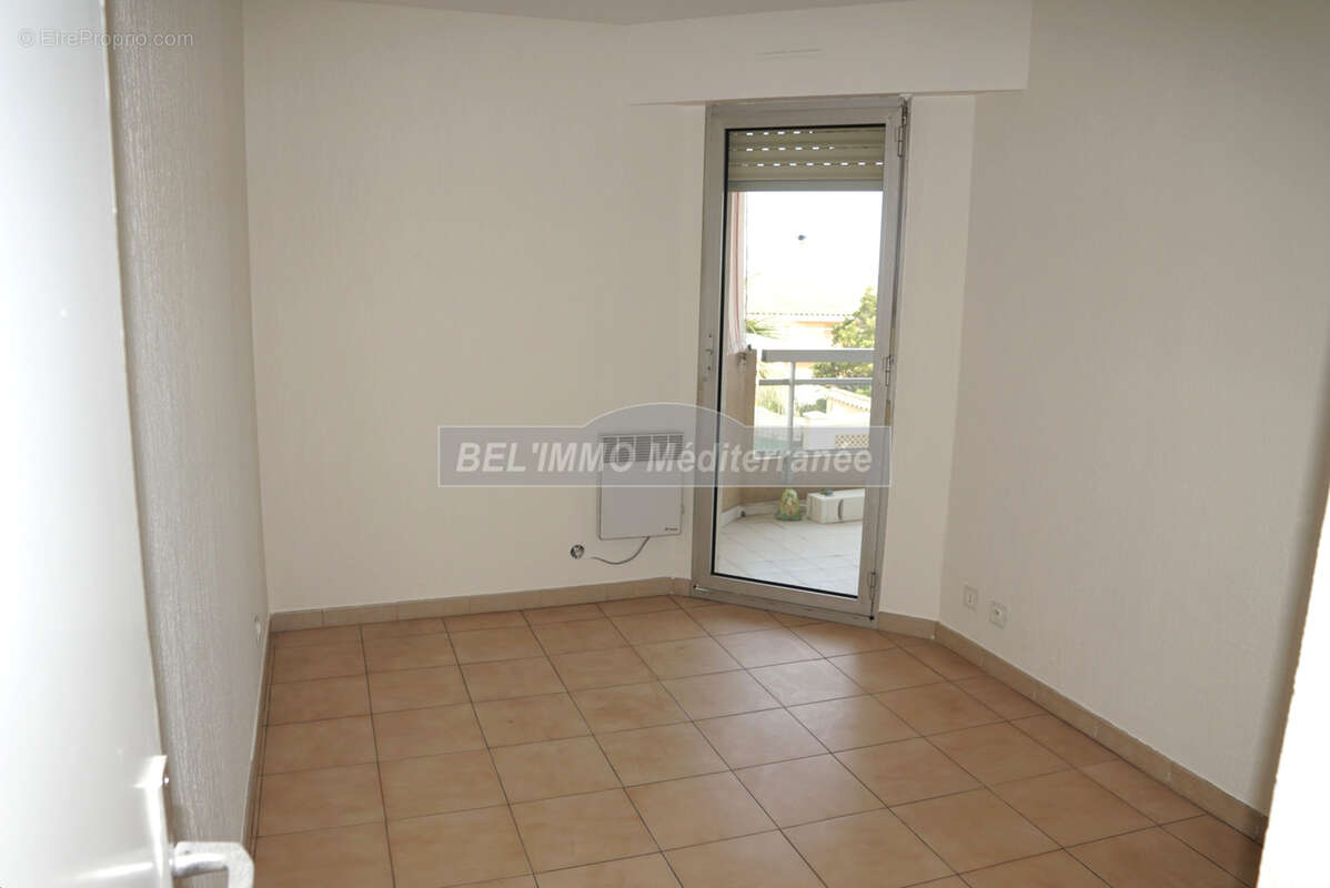 F3, Terrasse et Garage - photo 6