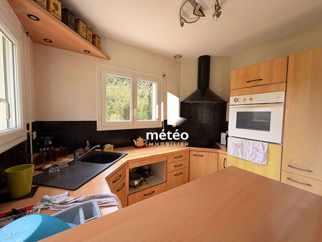 Maison à LE GIROUARD