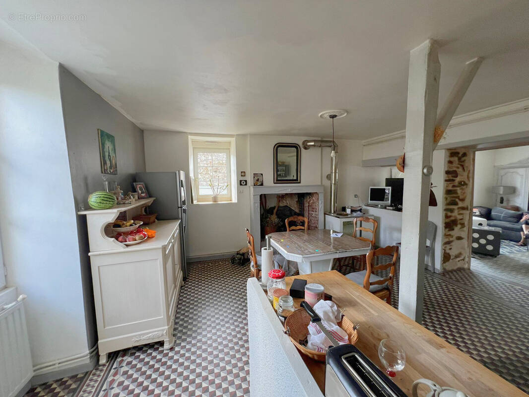 Maison à PRE-EN-PAIL