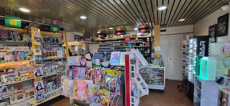 Commerce à DESERTINES