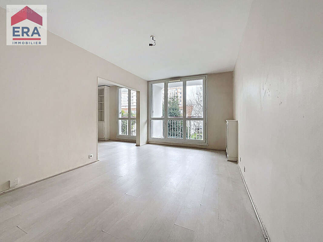 Appartement à IVRY-SUR-SEINE