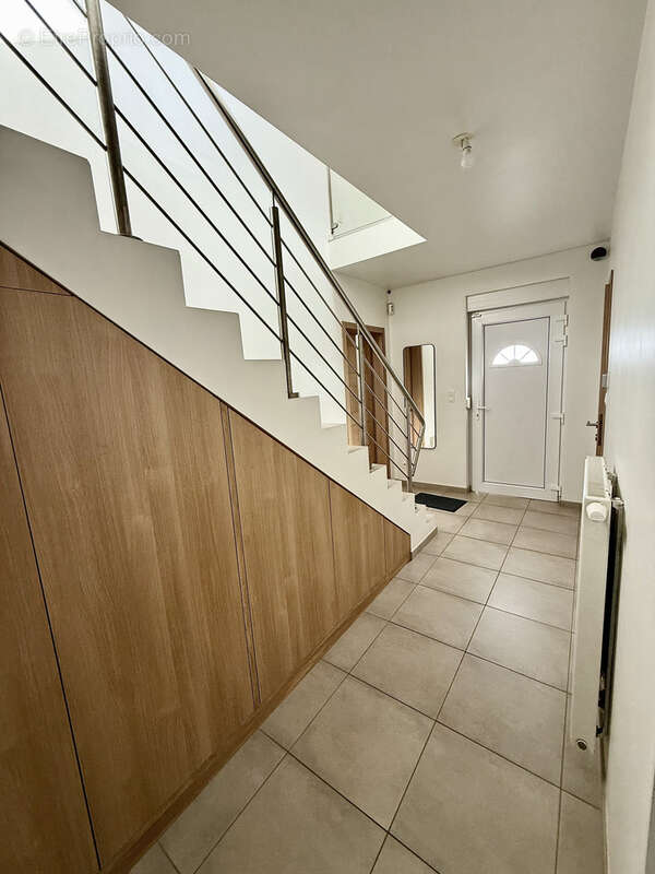 Maison à ALLONDRELLE-LA-MALMAISON