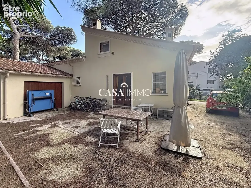 Maison 7 pièces 130 m² à vendre à Hyeres (83400) - photo 3