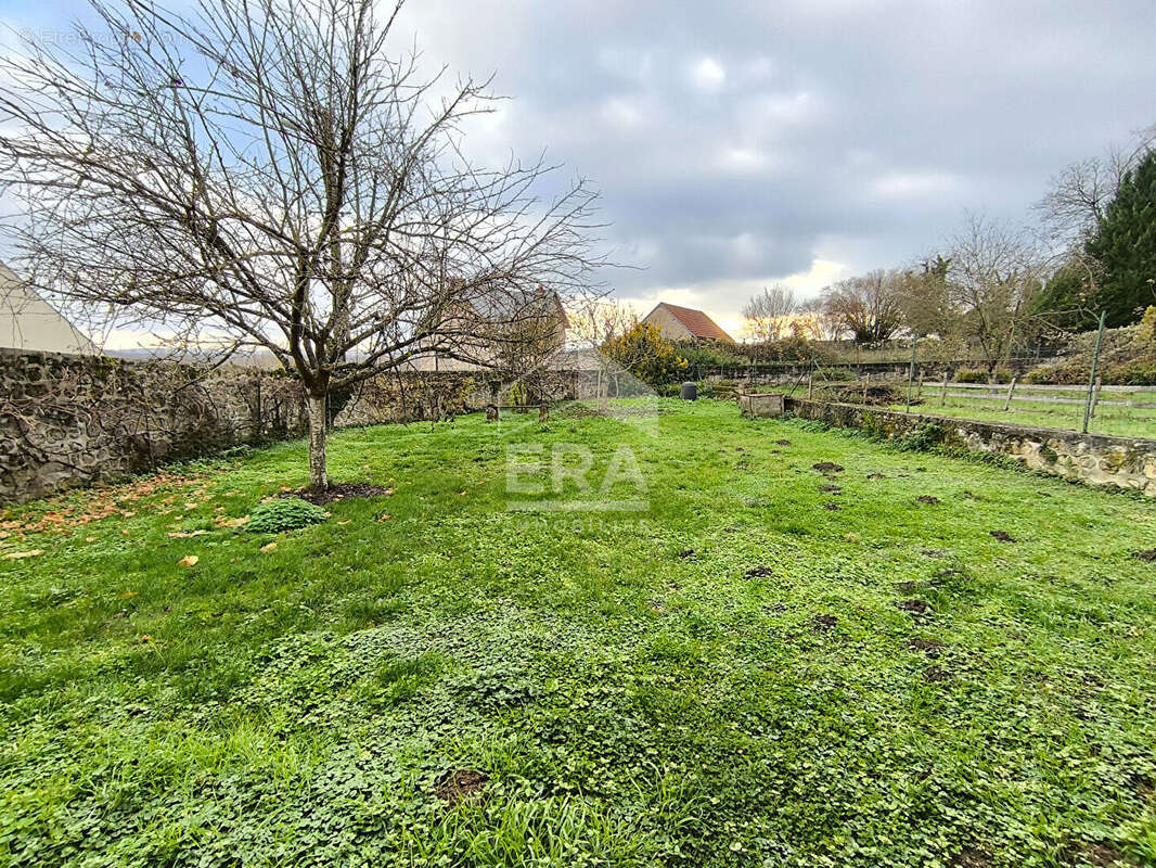 Maison à CONDE-SUR-AISNE