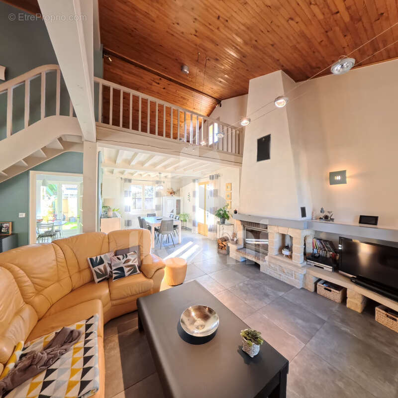 Maison à SAINT-NAZAIRE-EN-ROYANS