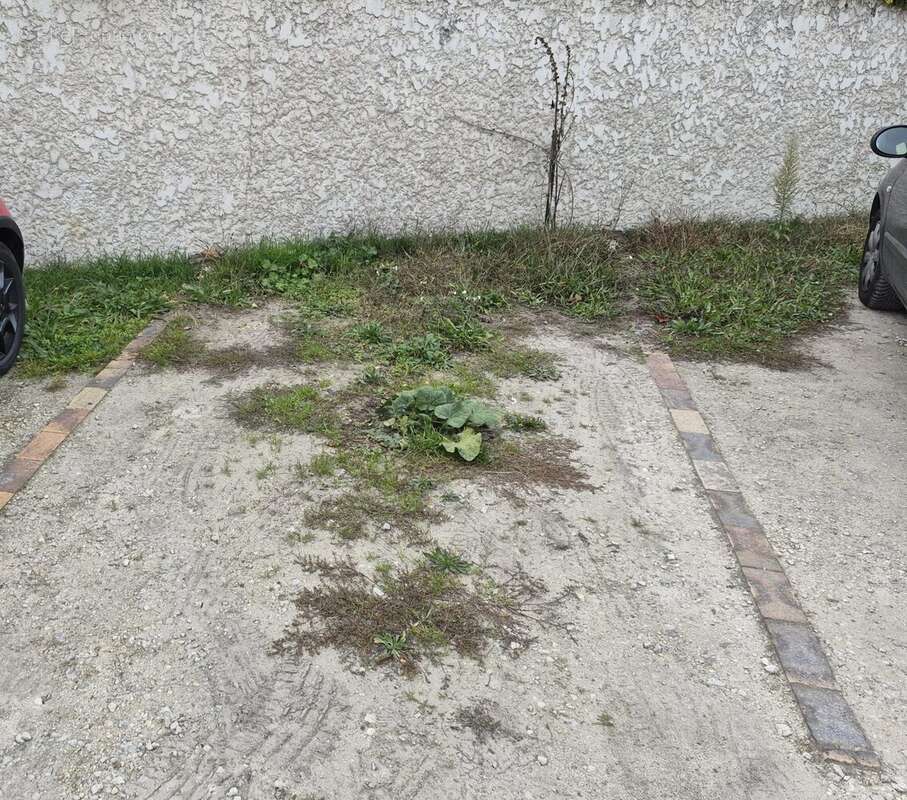 Appartement à VAUGRIGNEUSE