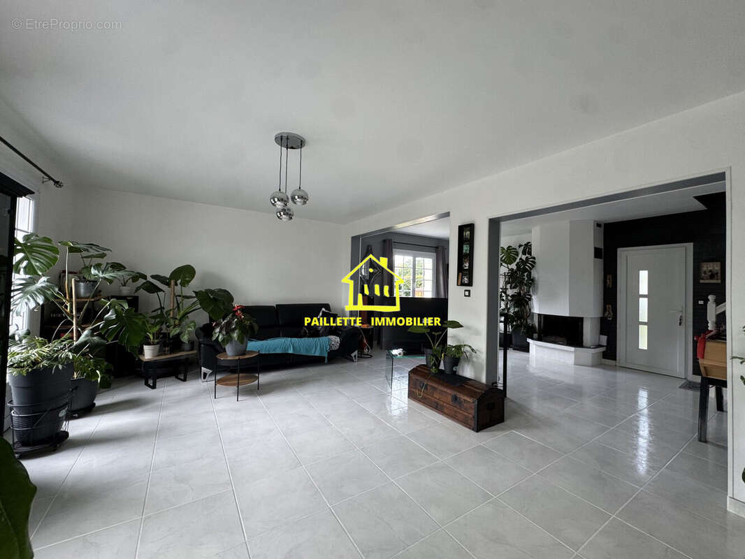 Maison 170 m² à Octeville-Sur-Mer  - photo 4