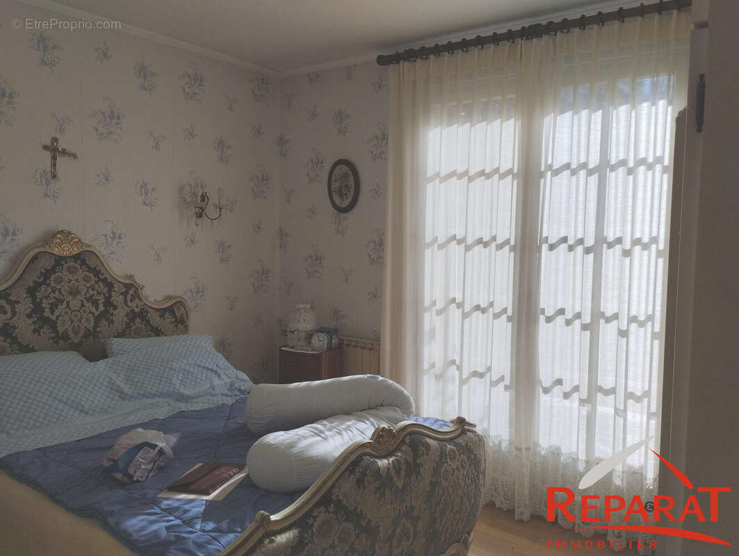 Maison à SAINT-AULAIRE