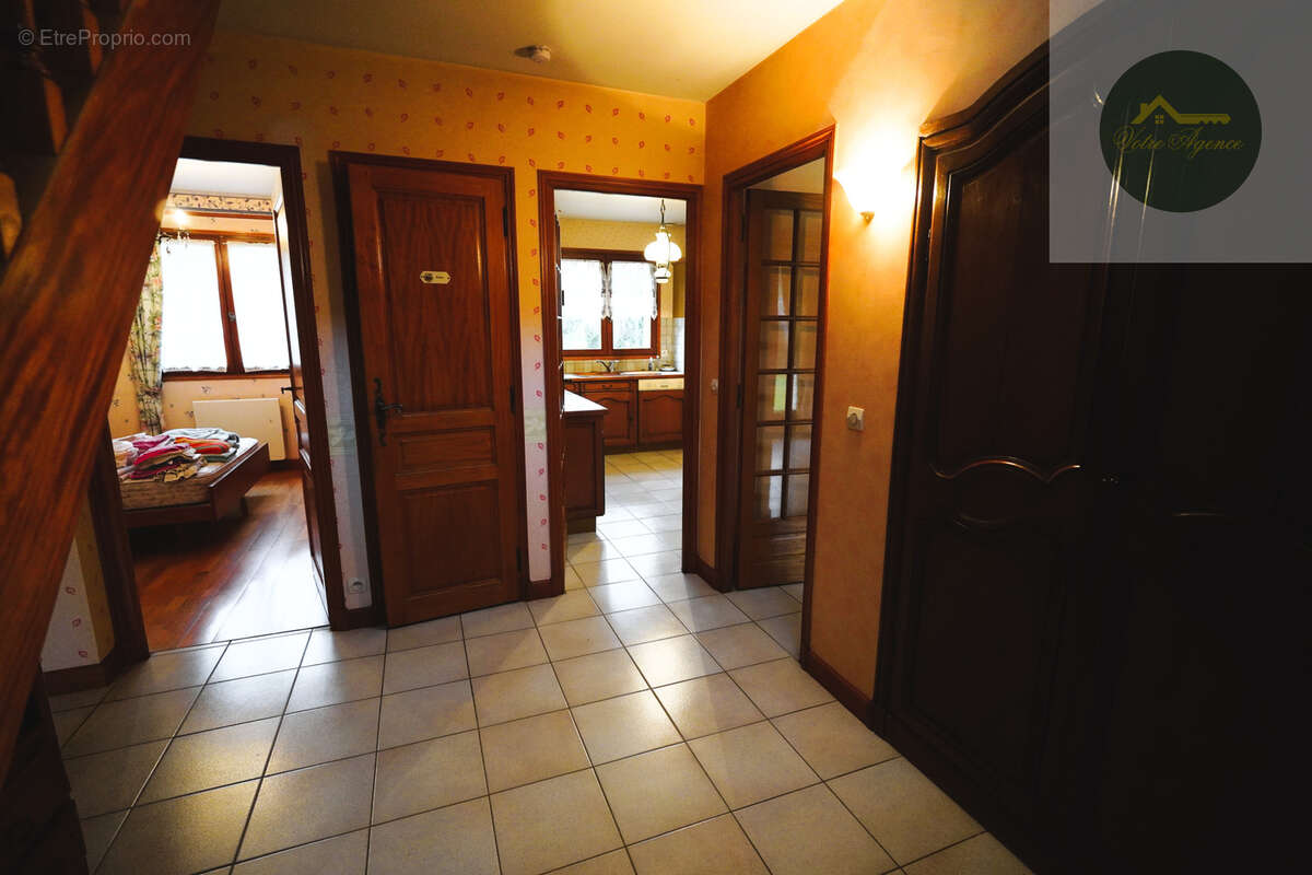 Maison à CHEROY