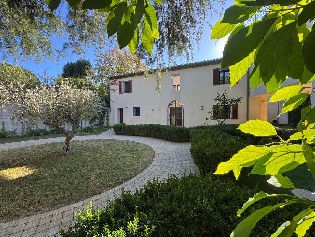 Appartement à NIMES