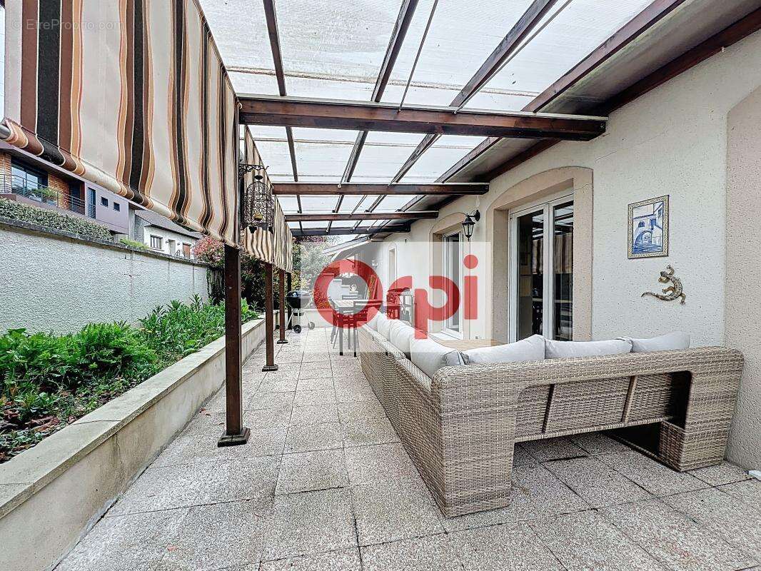 Maison à MARCOUSSIS