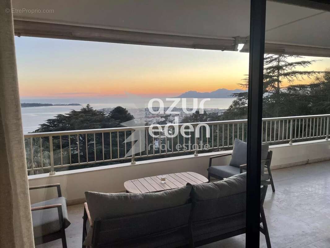 Appartement à CANNES