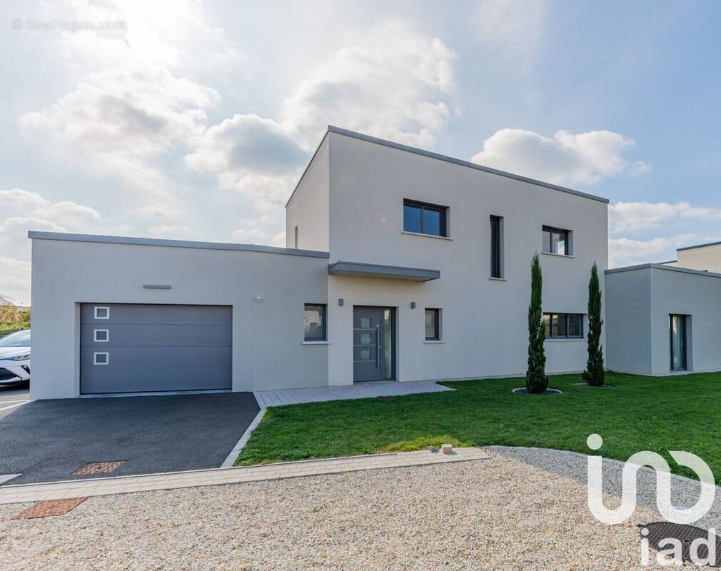 Photo 1 - Maison à SAINT-CYR-SUR-LOIRE