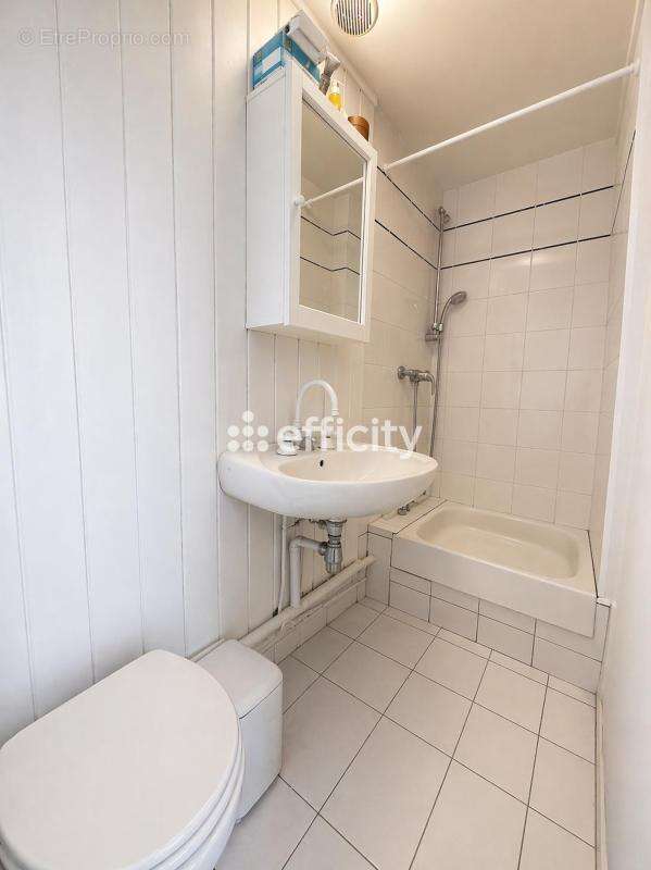 Appartement à PARIS-9E