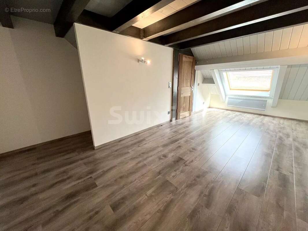 Maison à LONS-LE-SAUNIER