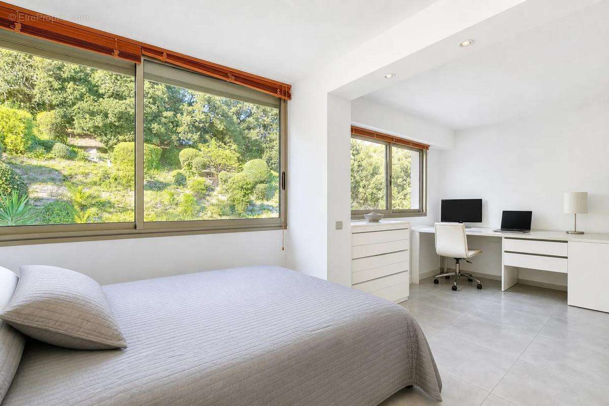 Appartement F4 à vendre 3 pièces - 117,16 m2 - photo 10