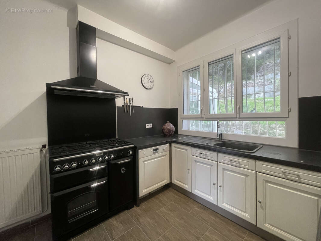 Maison à CARNOUX-EN-PROVENCE