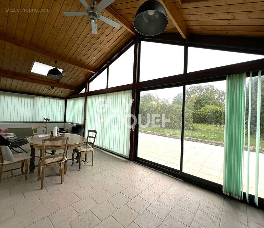 Maison à JAUNAY-CLAN