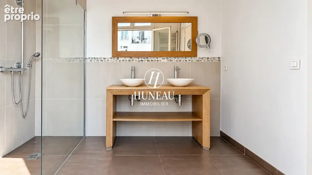 Appartement 7 pièces familial avec balcon filant et une vue dégagée - photo 8
