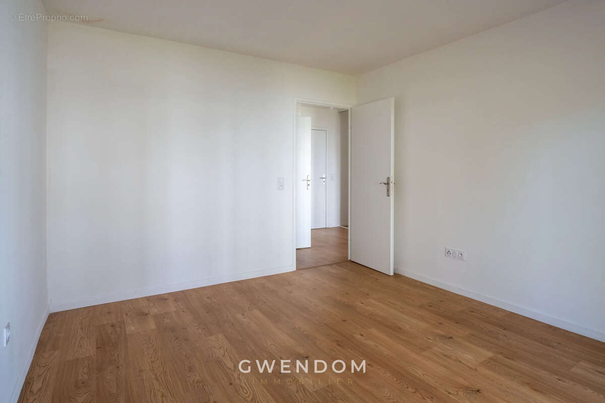Appartement à TORCY