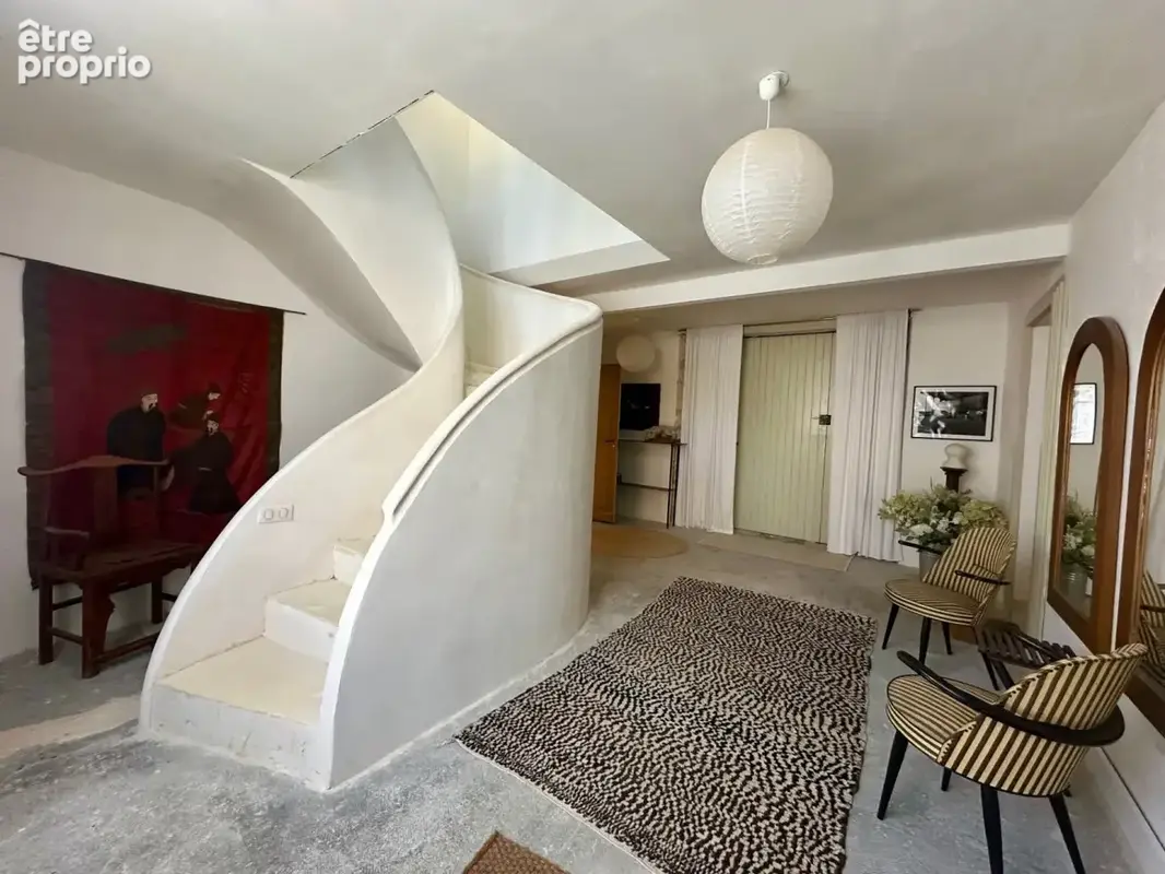 hall d'entrée..